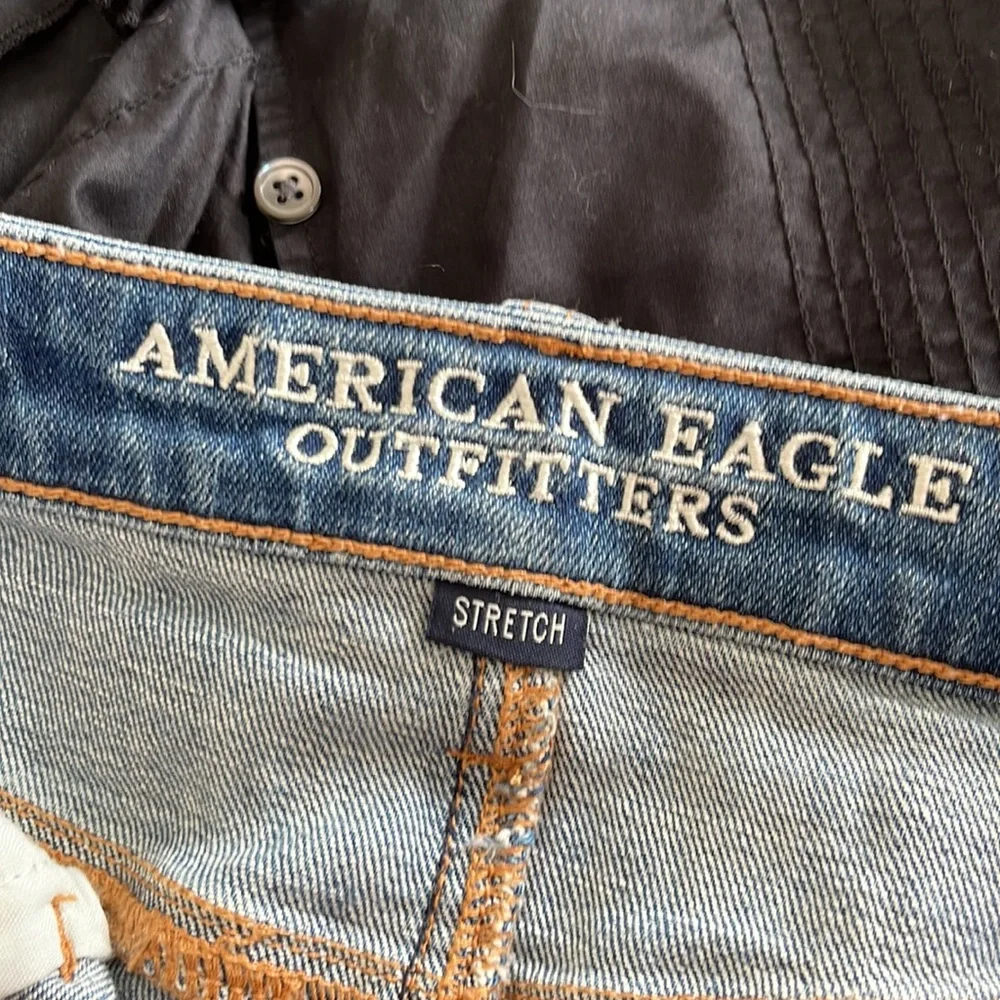 American Eagle Outfitters Distressed Jean Shorts - Picture 5 of 11